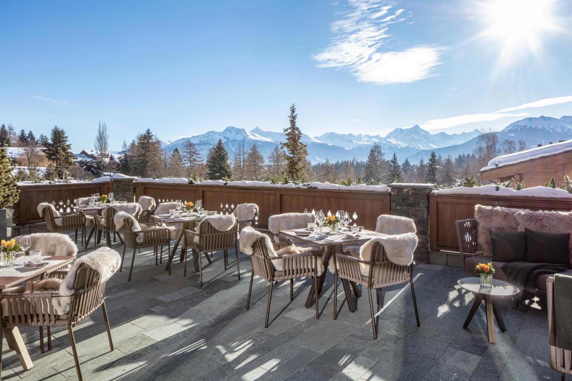 Guarda Golf Hotel & Residences Crans-Montana Esterno foto