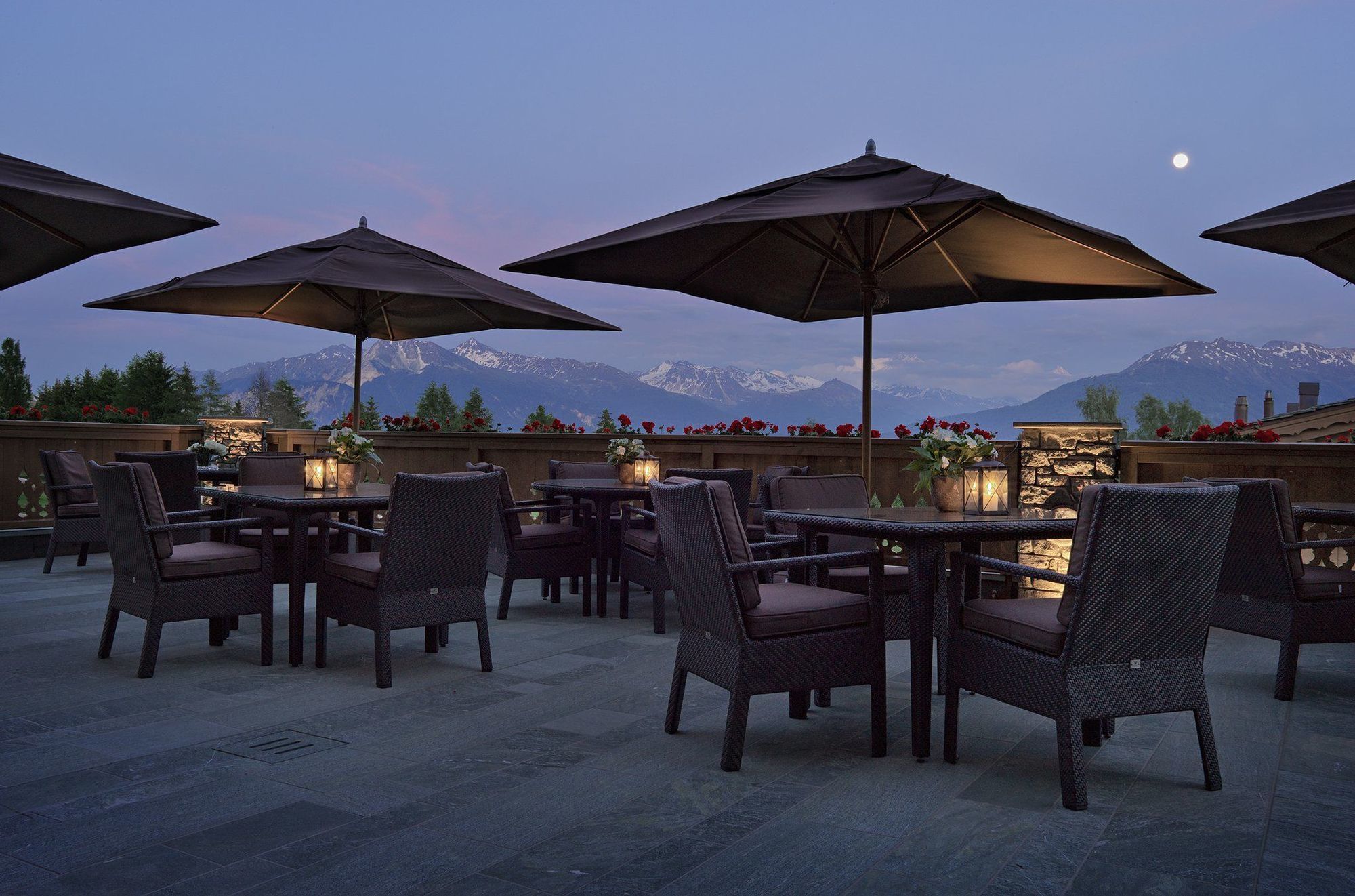 Guarda Golf Hotel & Residences Crans-Montana Ristorante foto